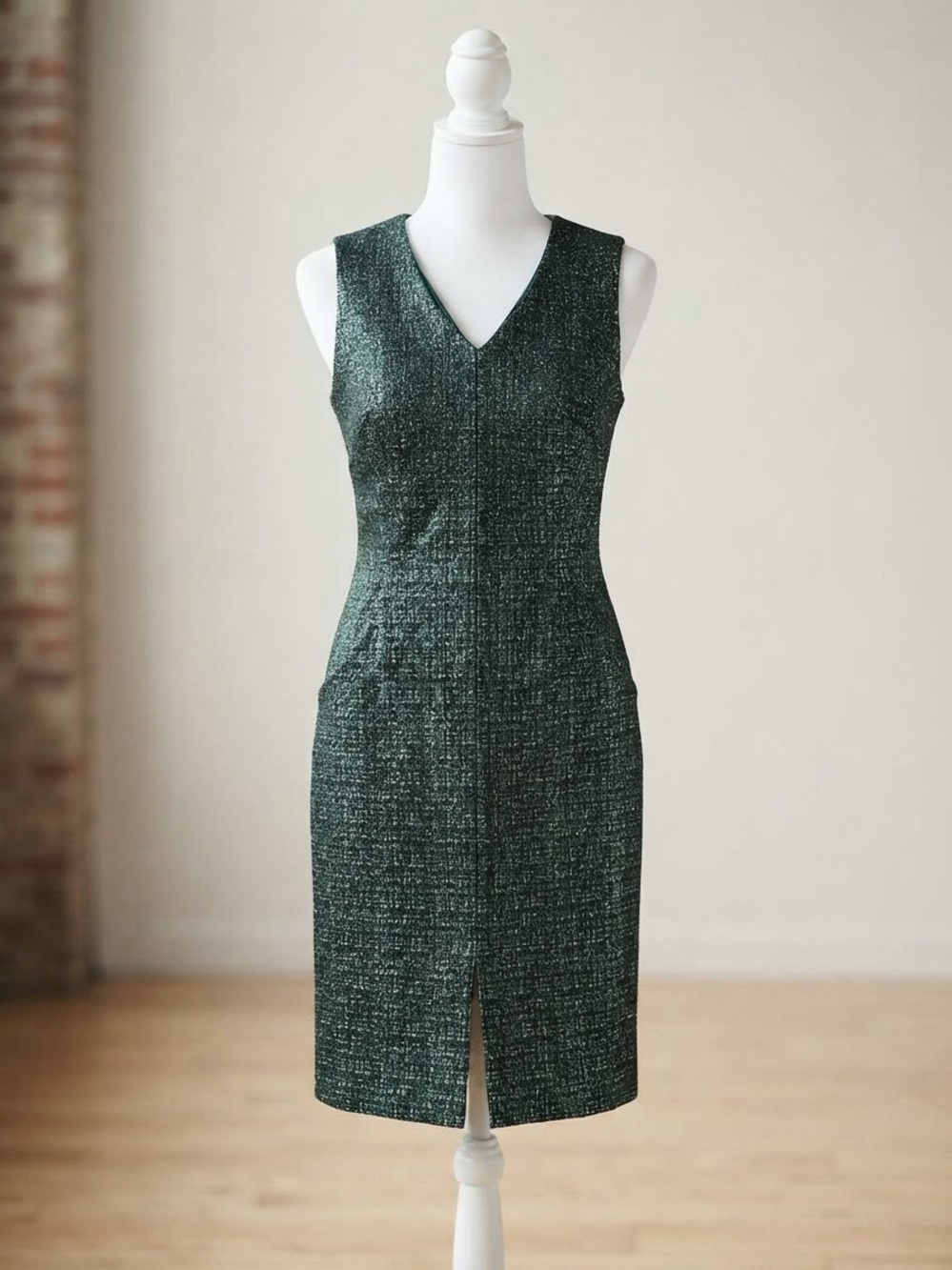 V-Neck Sleeveless Tweed Midi Dress in Deep Green